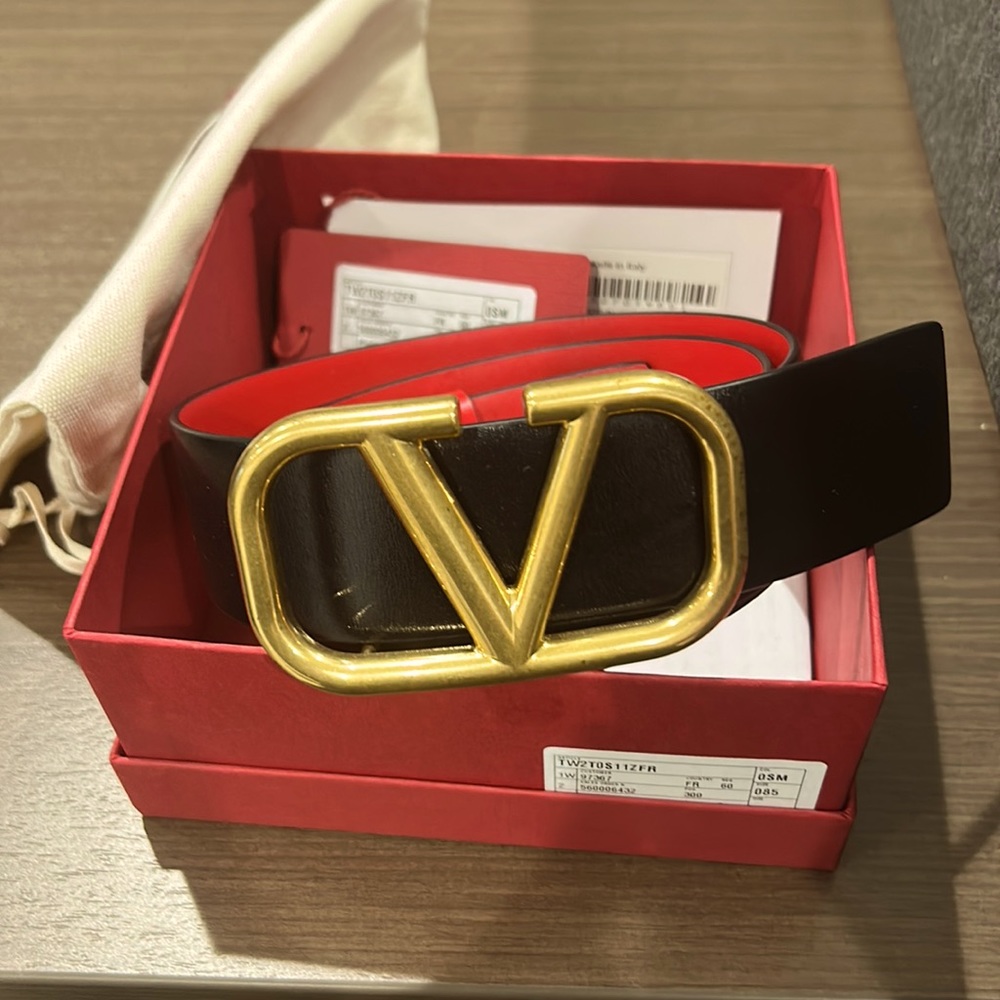 Valentino Garavani 4cm reversible V logo belt